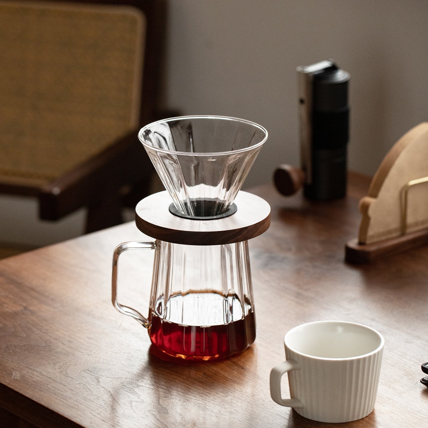 Vandroop Pour Over Coffee Maker