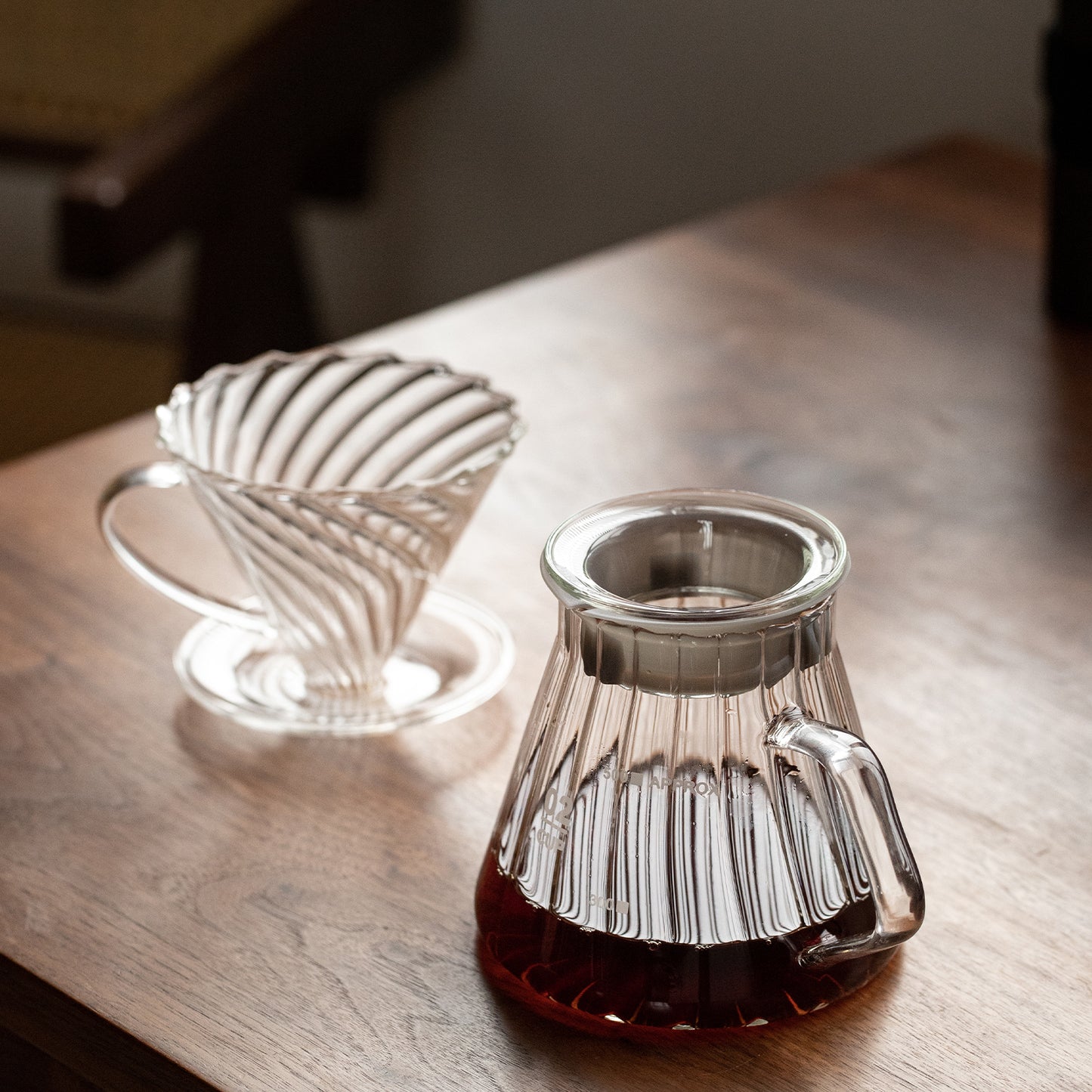 Vandroop V60 Glass Coffee Dripper With Handle,Size 02