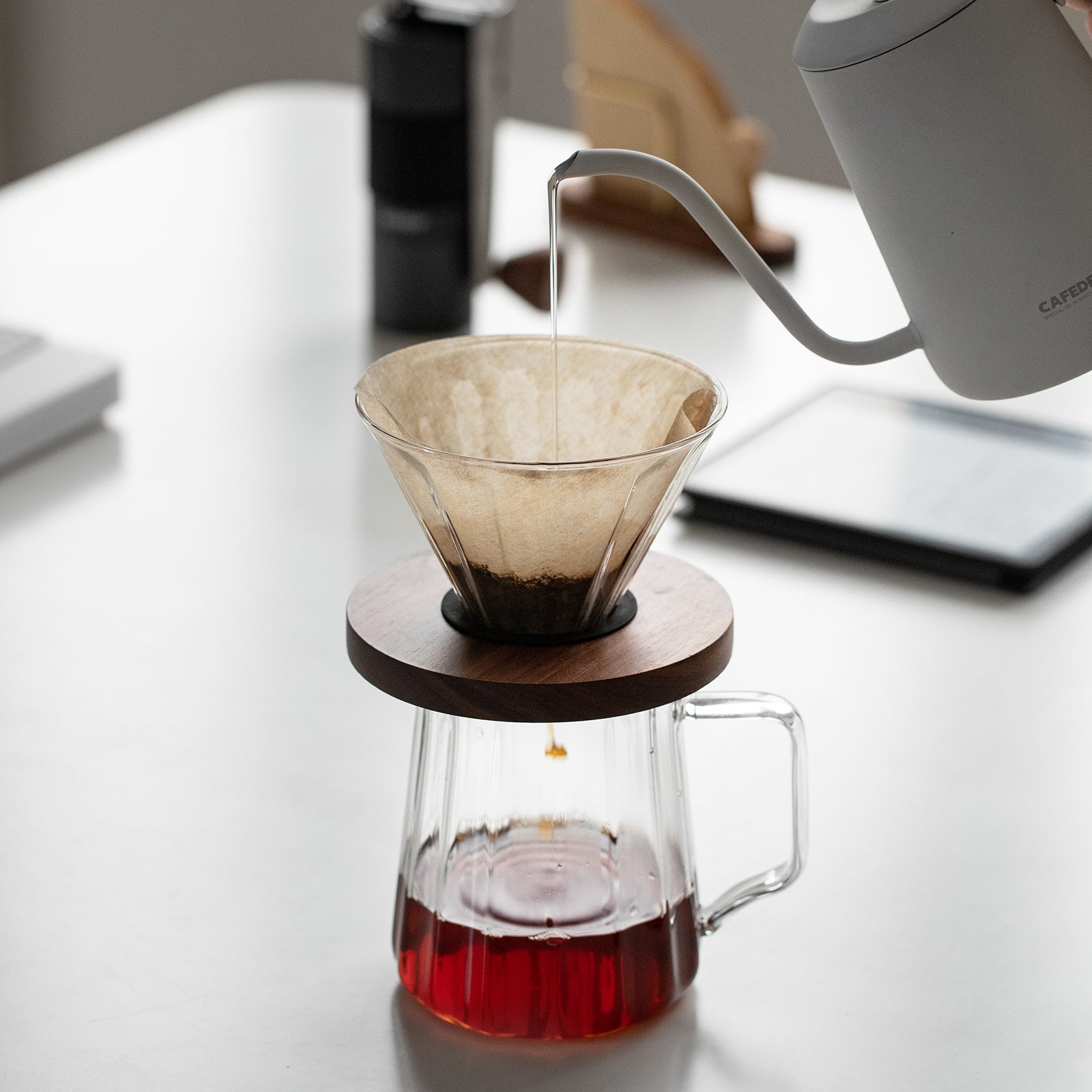 Vandroop Pour Over Coffee Maker V60 Glass Coffee Dripper with